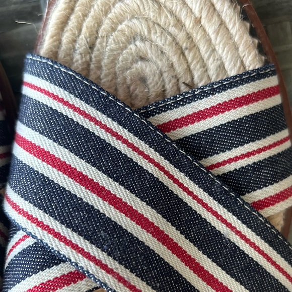 TOPSHOP Hibiscus Espadrille Flat Slide Sandal 6/39 8 Red White Blue Striped - Picture 3 of 8